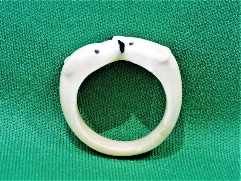 Image for FOSSILIZED IVORY OR MAMMOTH TUSK CARVED RING AUCTION