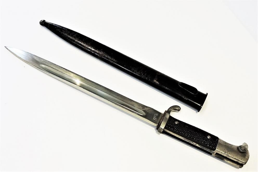 Image for TIGER SOLINGIN WW II PARADE DRESS BAYONET