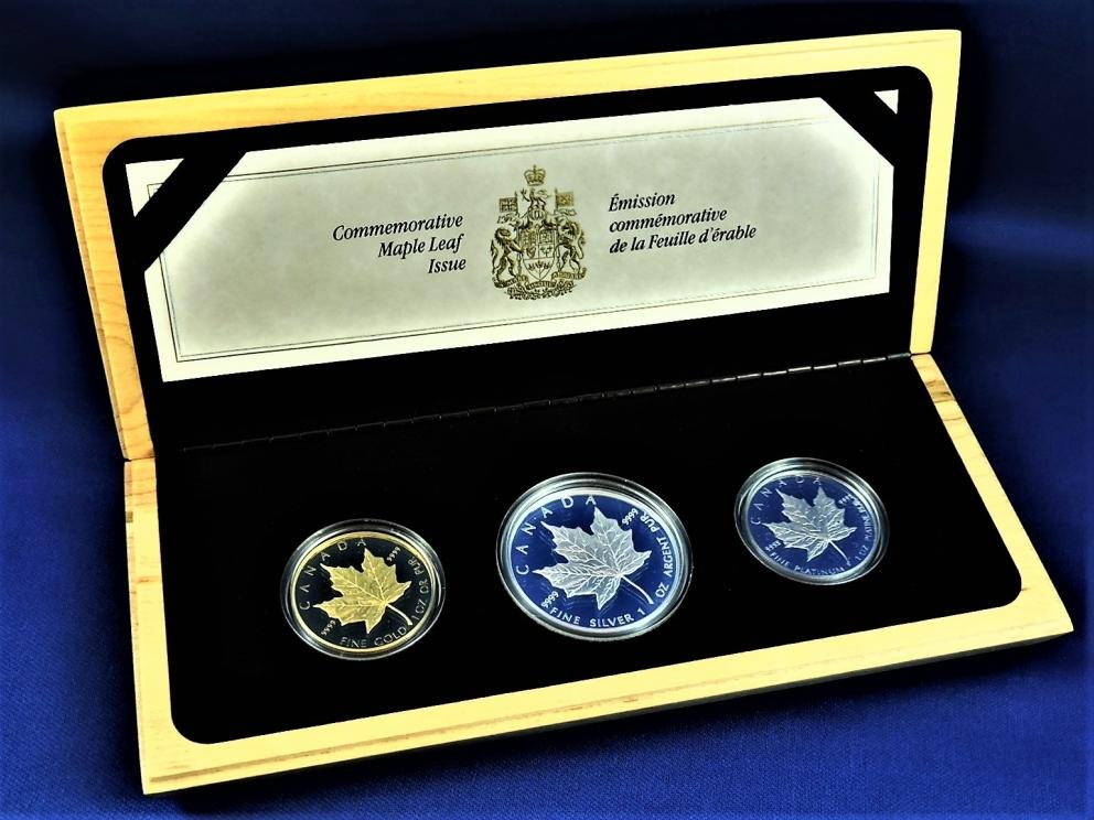 Image for GOLD PLATINUM SILVER 1989 CANADIAN MAPLE LEAF 10TH ANNIVERSARY