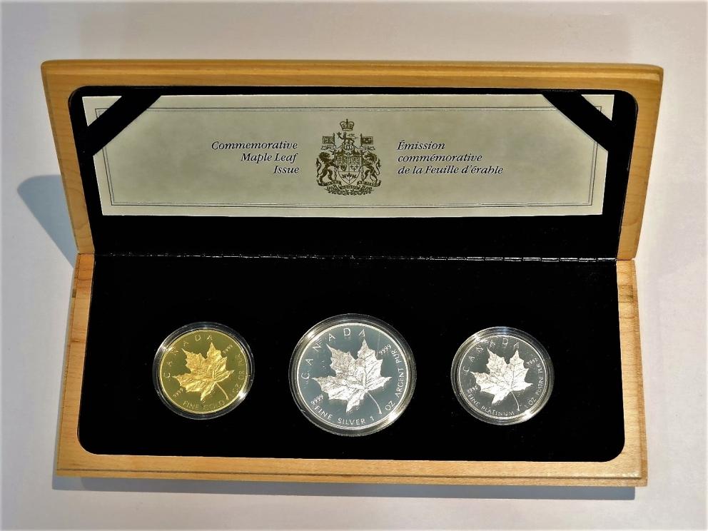 Image for GOLD PLATINUM SILVER 1989 CANADIAN MAPLE LEAF 10TH ANNIVERSARY