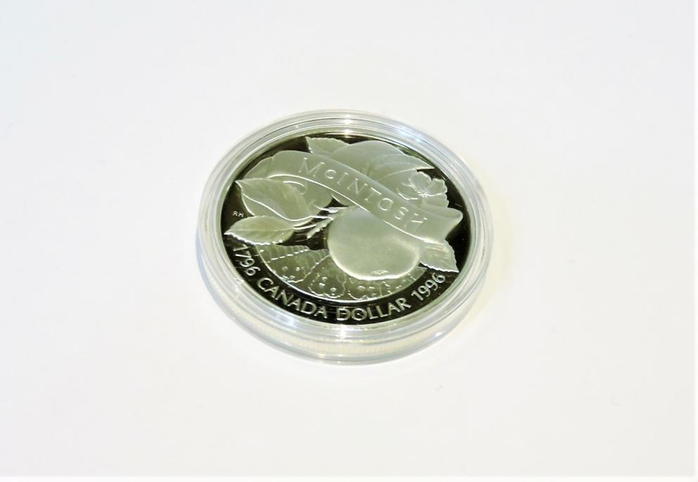 Image for MCINTOSH APPLE DOLLAR ROYAL CANADIAN MINT 1996