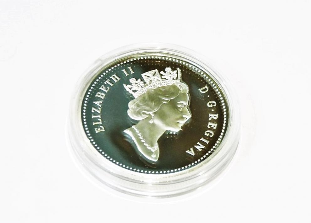 Image for MCINTOSH APPLE DOLLAR ROYAL CANADIAN MINT 1996