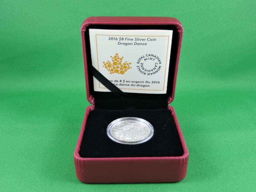 Image for THE DRAGON DANCE A CHINESE TRADITION