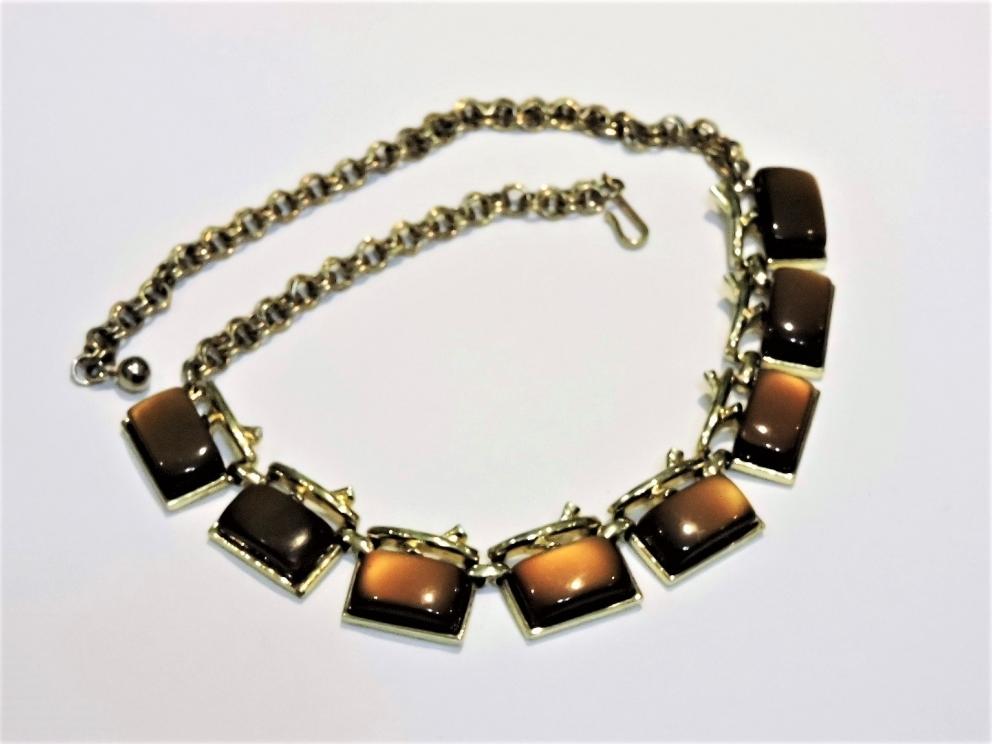 Image for “SELL OFF FASHION JEWELRY” “FINAL RETAIL INVENTORY CLEAR OUT” #1650