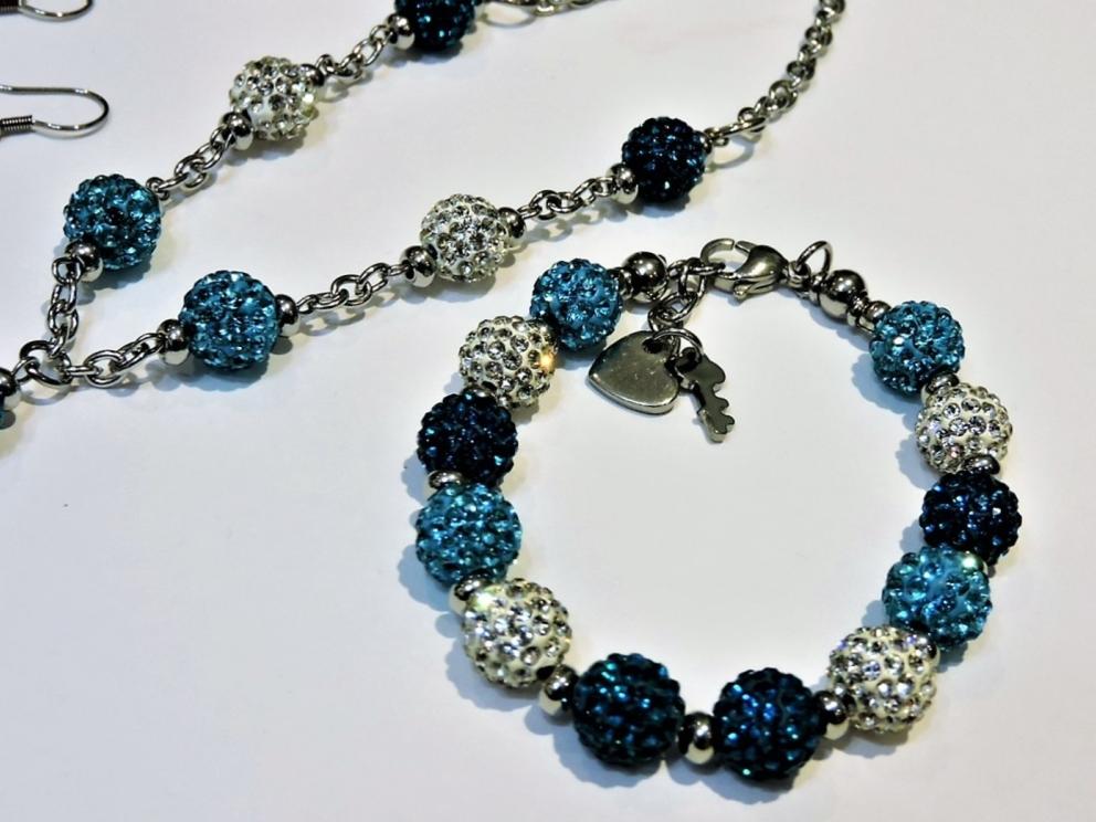 Image for “SELL OFF FASHION JEWELRY” “FINAL RETAIL INVENTORY CLEAR OUT” #1651