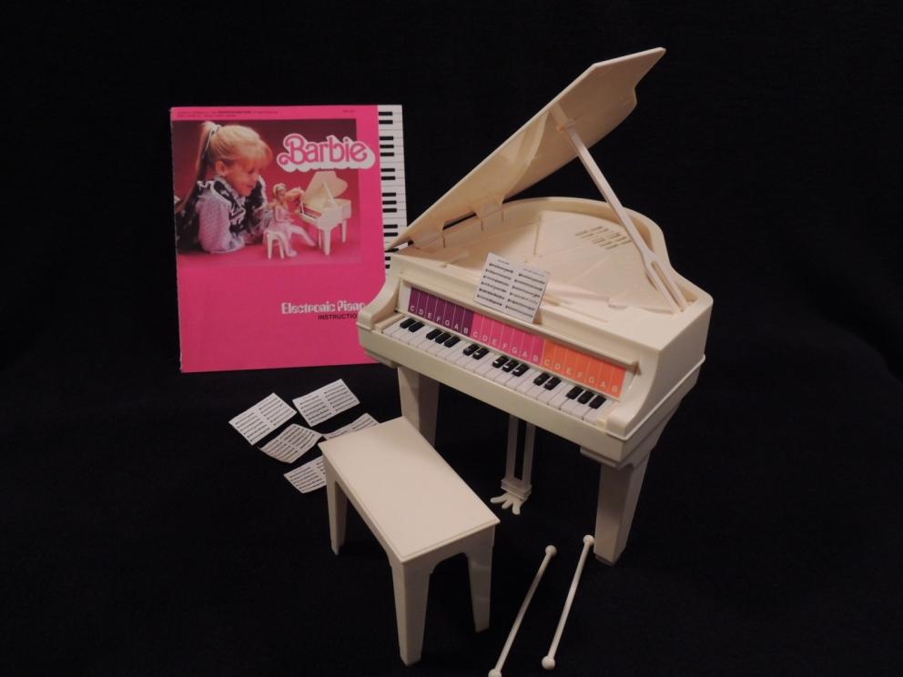 Image for “BARBIE” ELECTRONIC PIANO AND DREAM VETTE “TM”