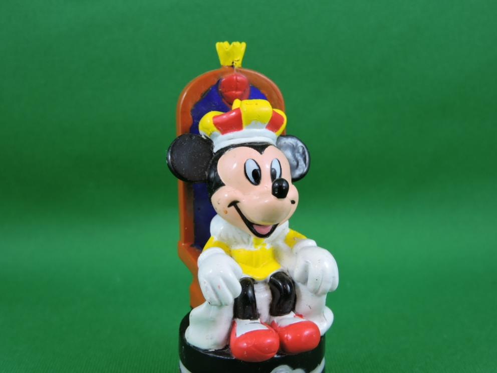 Image for Mickey & Minnie Mouse - Disney “Classic Chess Pieces”