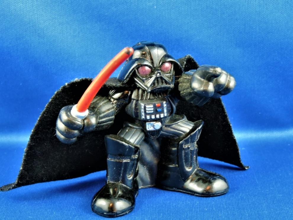 Image for “Darth Vader” - Hasbro 2001 Action Figure Toy