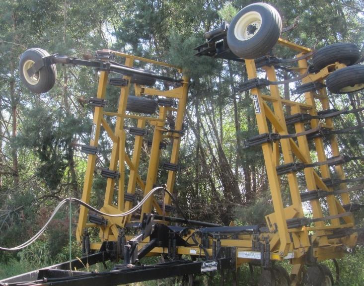 Image for Ezee-On Field Cultivator/Tiller - Model 3500 - Rural Municipality of Dufferin