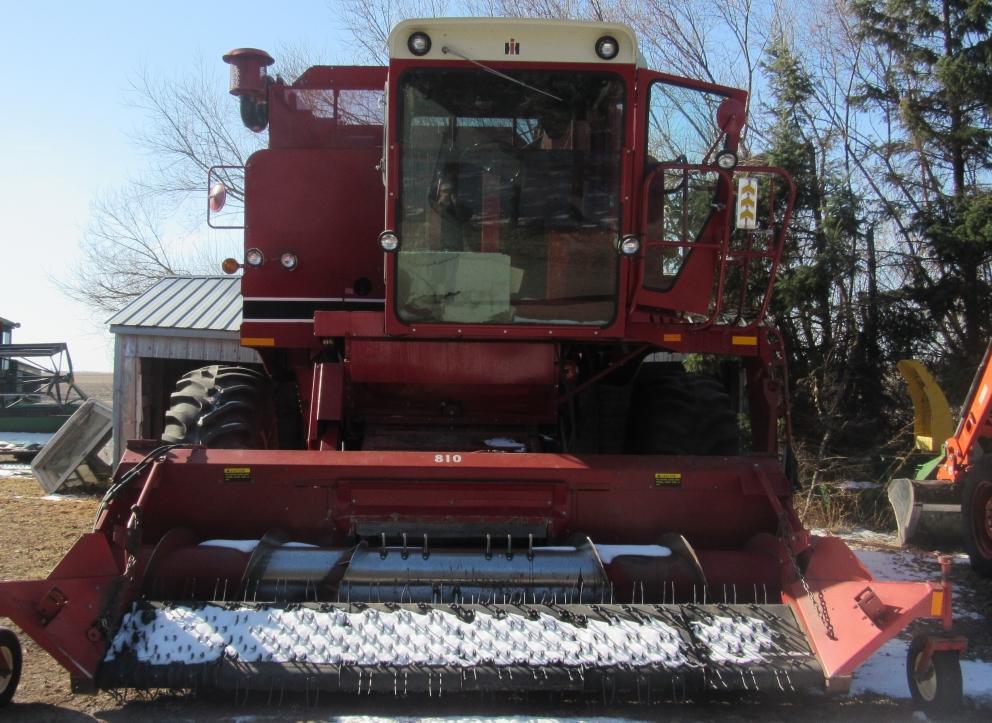 Image for International Combine - Model 1480 - Rural Municipality of Dufferin