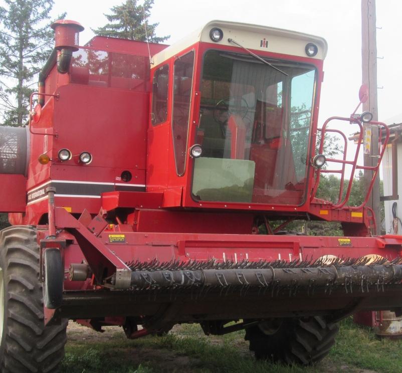 Image for International Combine - Model 1480 - Rural Municipality of Dufferin