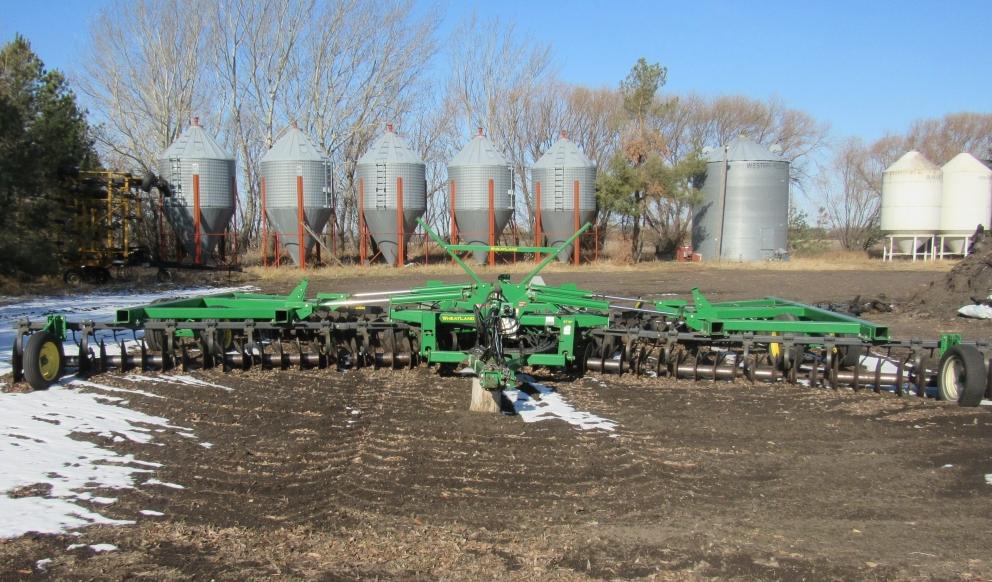 Image for John Deere Disk Harrow - Model 637 - Rural Municipality of Dufferin