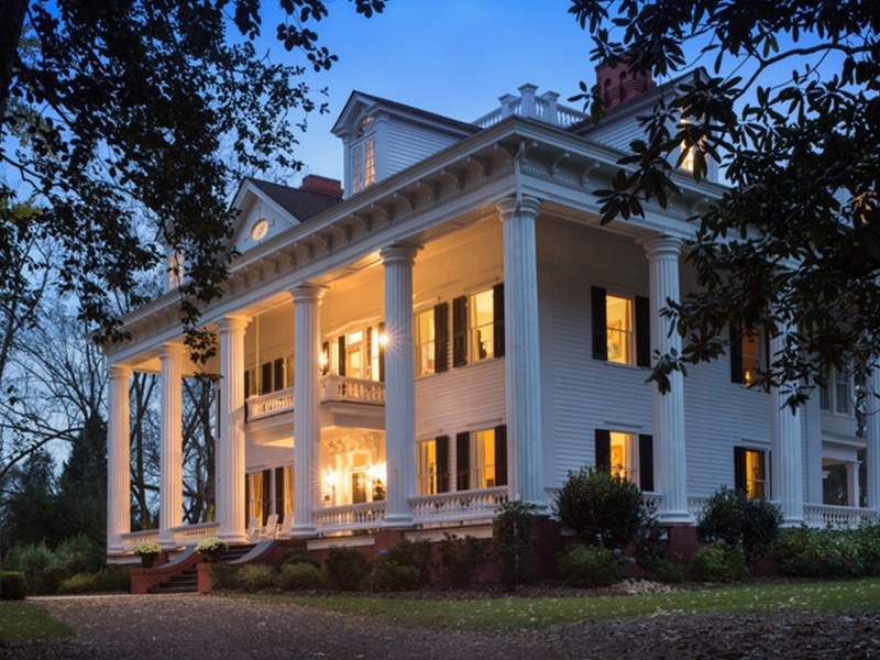Image for Twelve Oaks, The Inspiration for Ashley Wilkes’s Mansion in Gone with the Wind in Covington, Georgia