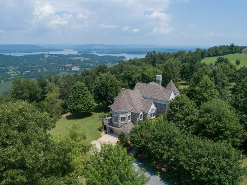 Image for Luxury Brow Home on 95 Acres in Jackson County, Alabama