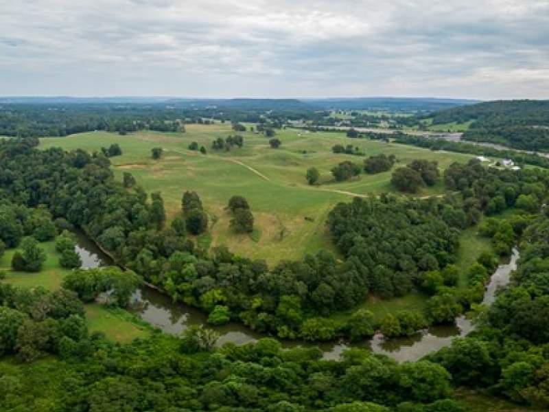 Image for Cattle Farm with Development Potential in Tennessee