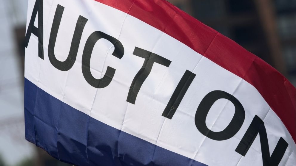 Auction flag s
