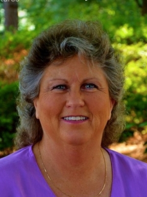 Photo of Becky Atkins Tarlton