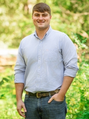 Photo of Seth Garland