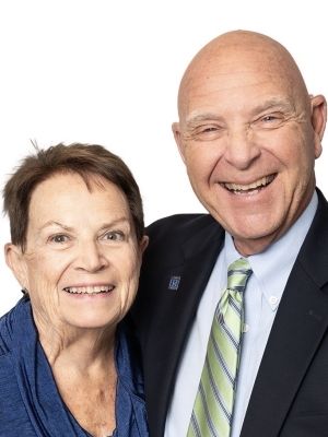 Photo of David and Charlene Rabold