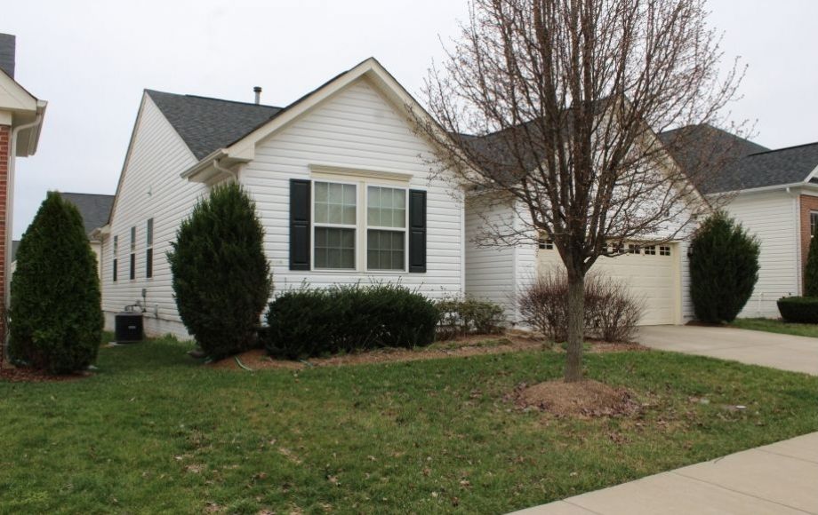 MOVEINREADY 3 BR/3 BA HOME IN VIRGINIA HERITAGE SECTION OF LEE'S