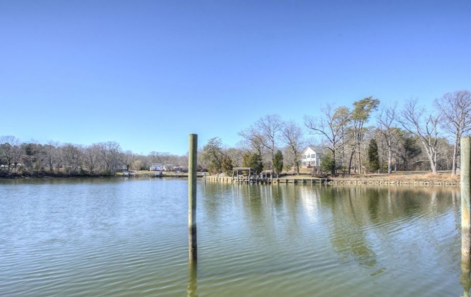 3 BR WATERFRONT HOME on 1.7 +/ ACRES in ST. MARY’S COUNTY, MD—SELLS to