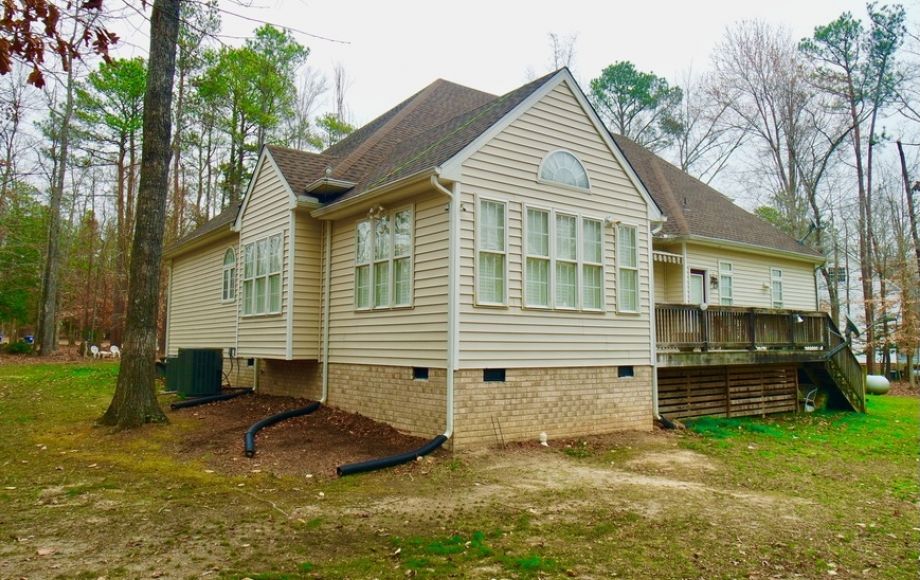 MoveIn Ready 4 BR/3.5 BA Home on 3+ Acres in Carters Mill East