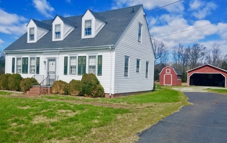 Well Built 4 BR/2 BA Home on 1 Acre & Extra Lot in New Kent County, VA