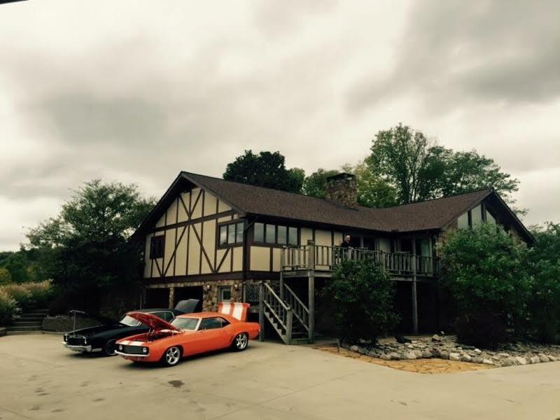Image for Luxurious Vacation Home and Classic Cars
